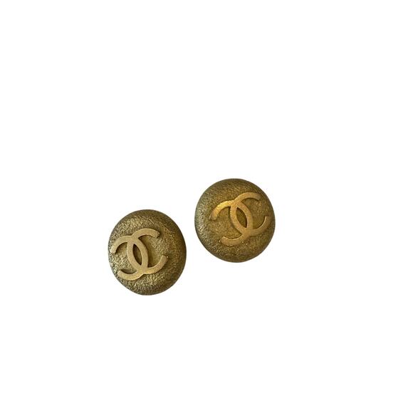 CHANEL Matte Gold Vintage CC Clips*94P date code*24K Gold Plating - Picture 4 of 7